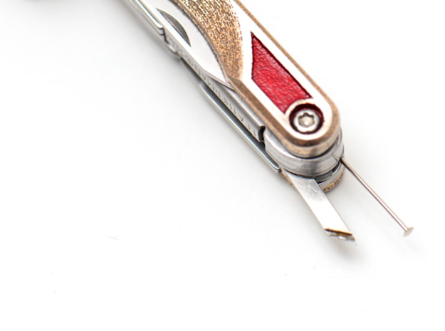 Leatherman Squirt Tweezer & Pin Spacer in Tan Fine Detail Plastic