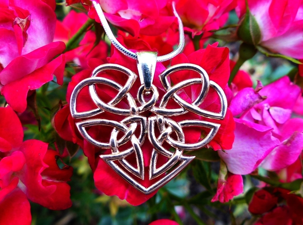 Heart Celtic Knot Pendant in 14k Rose Gold Plated Brass