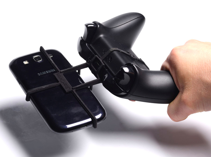 Controller mount for Xbox One & Alcatel Pixi 3 (3. 3d printed In hand - A Samsung Galaxy S3 and a black Xbox One controller