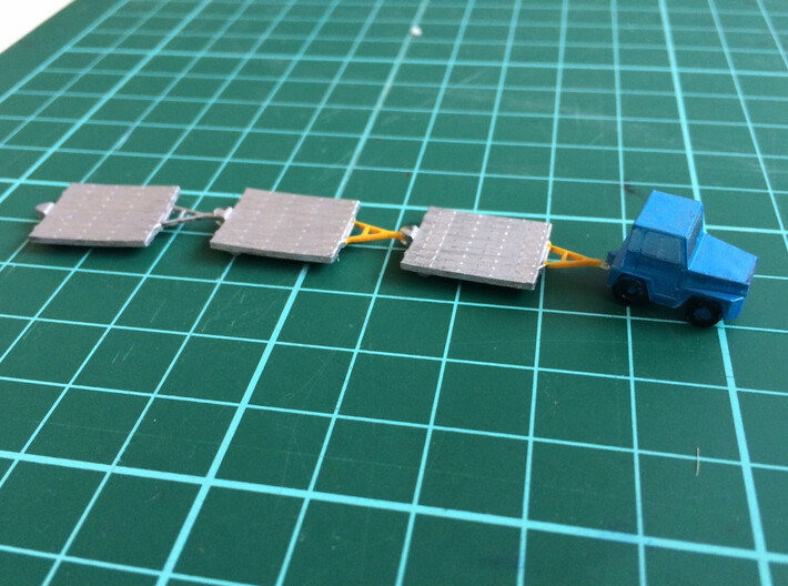 GSE Airport Baggage Tractor 1:200 (2pc) 3d printed String of painted ULD carts and an Airport Baggage Tractor in KLM colors (carts sold separately)