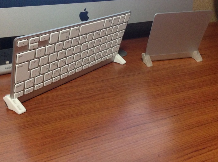 keyboard and trackpad stand for imac 3d printed Install the stand, it is in the state that stand the keyboard and trackpad.