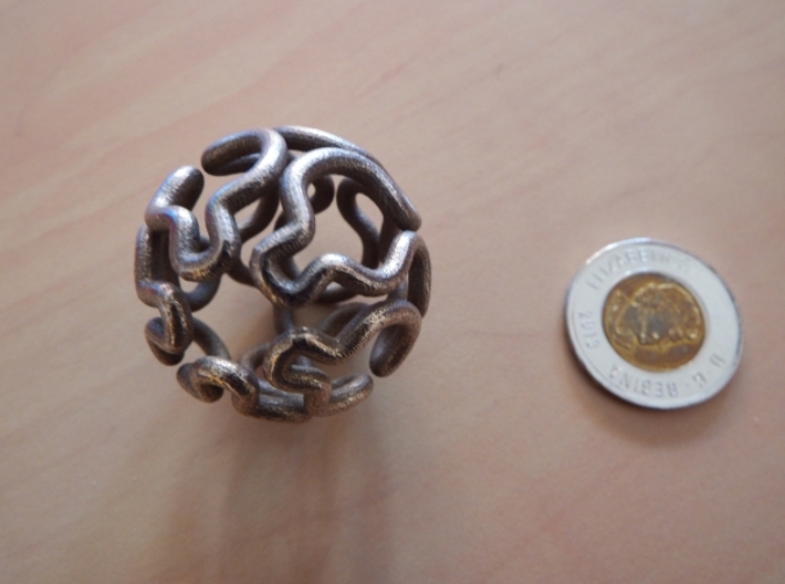 Hamiltonian path on a truncated icosidodecahedron 3d printed
