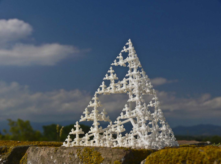 Sierpinski Tetrahedron Tree (thin branches) 3d printed