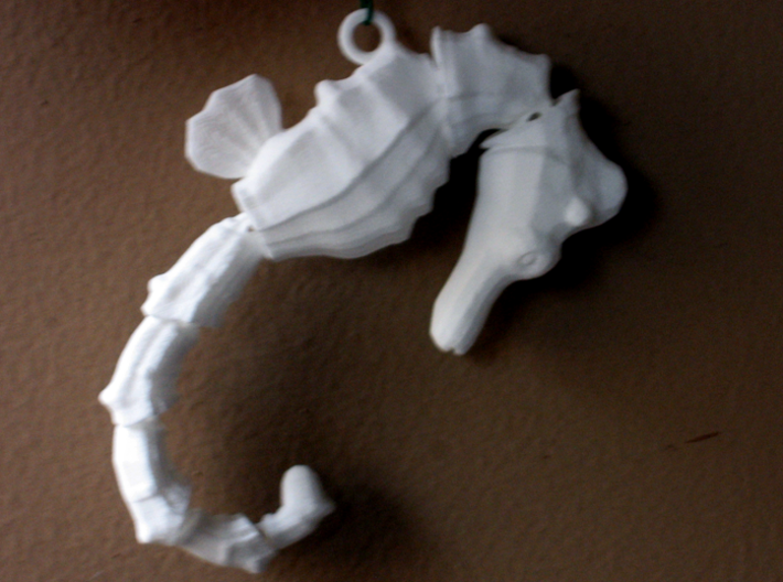 Wiggling Seahorse 3d printed White strong and flexible print.
