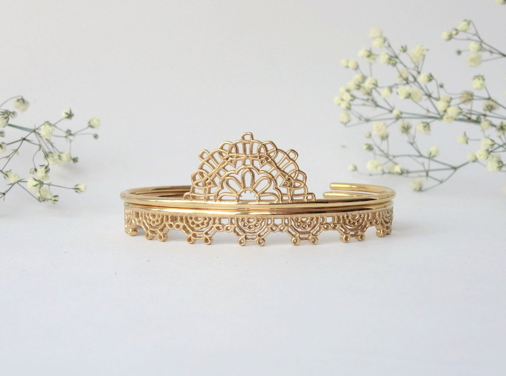Lace Wrap Cuff - small 3d printed