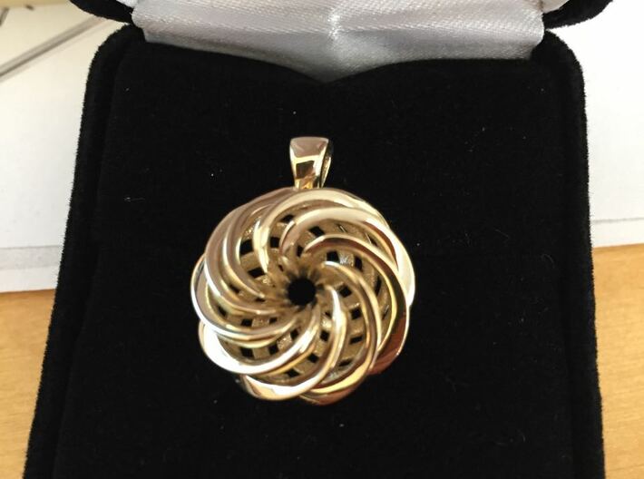 Medium 23mm Cast - Precious Metals 3d printed Here's a gem of an amulet in 14K gold.