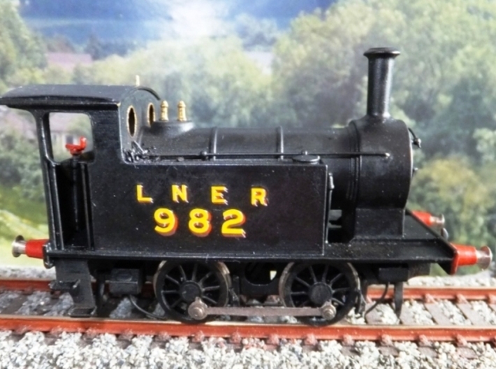 Y7 class 040T in 00 scale NER / LNER / BR / NCB 3d printed Finished Loco - Nothing fancier than halfords filler primer, 1600 grit sandpaper, and halfords matt black were used.