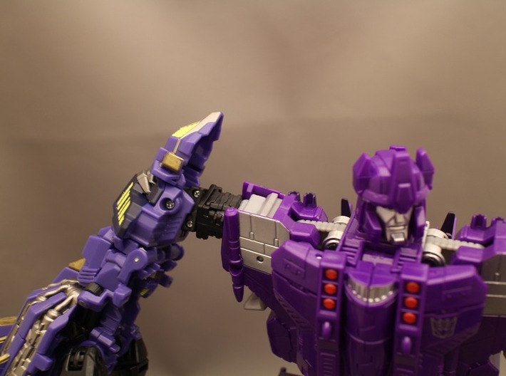 Combiner Wars and FOC BRUTICUS male convert joint 3d printed 