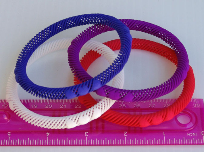 Bracelet Flexible 10 Hearts - 8mm 3d printed Strong & Flexible Material