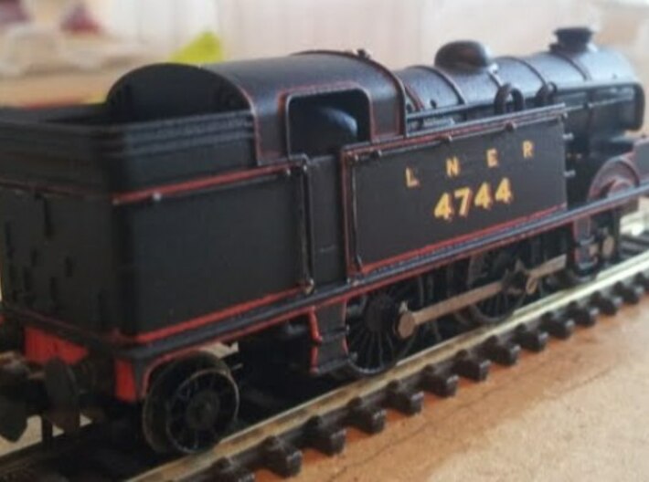 LNER N2 Body Shell 3d printed N2 Body mounted on modified Farish 3MT chassis