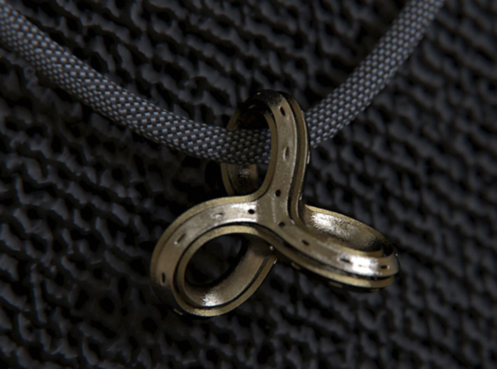 Infinity Knot Pendant 3d printed