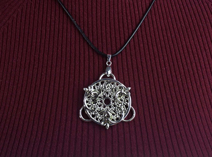 Snakes Intertwined Pendant 3d printed Escher snakes pendant