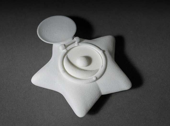 Star Locket 3d printed 