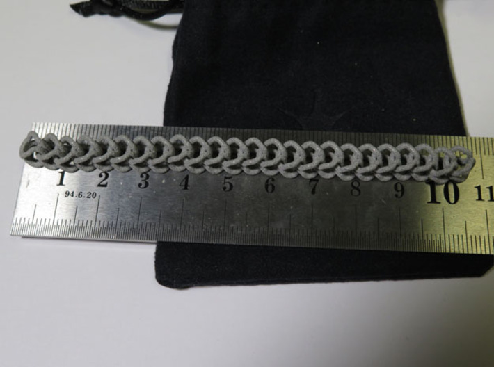 Chain Segment 1 3d printed This long streched out. . Size option: extra small