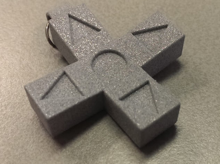 D-Pad pendant piflix 3d printed Material: Polished Alumide
