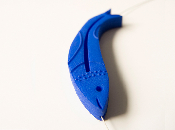 Fish Necklace 3d printed Detail of blue Fish pendant