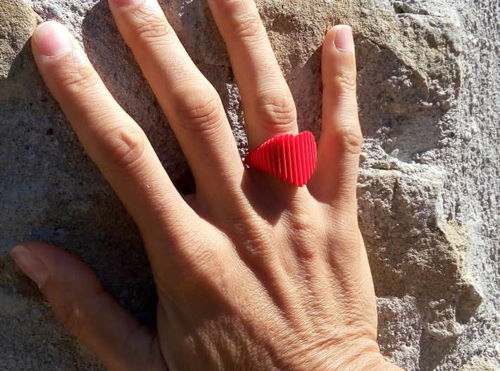 HeartSlicedRing 3d printed