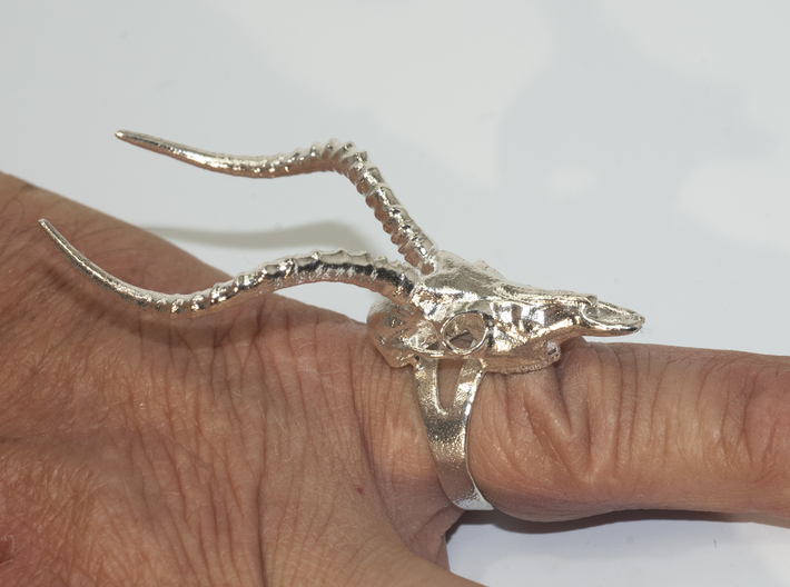 Impala Ring - textured shank - size US 7.5 3d printed