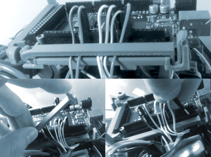 Arduino MEGA2560 Compatible Holder 3d printed Open and close the bracket with a simple snap, when rewiring.