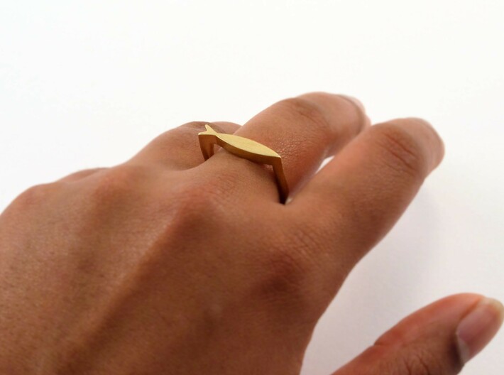 Fish Ring 3d printed Raw Brass
