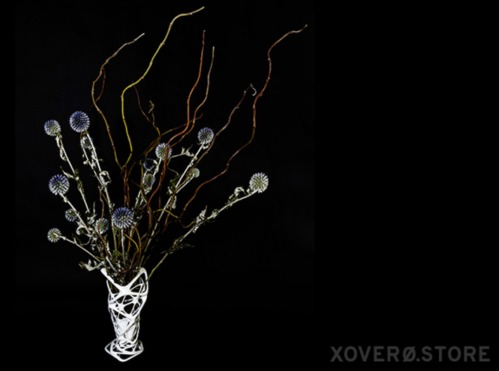 "Roots" Phyllotaxia Vase 3d printed Only possible with 3d printing!