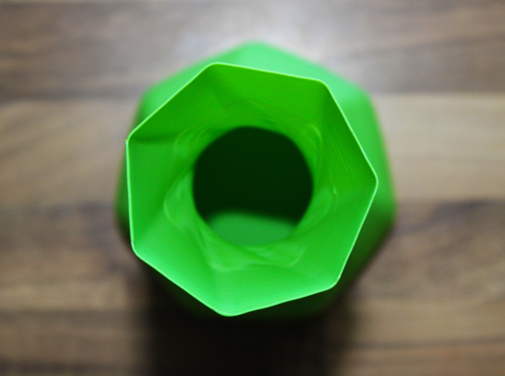 Twisted Vase 3d printed 