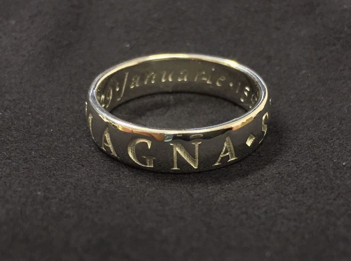 Size 8 Sir Francis Drake, Sic Parvis Magna Ring 3d printed