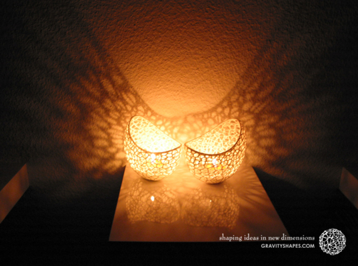 Filigree double wall tealight holder 3d printed Own 3D-prints with white PLA.