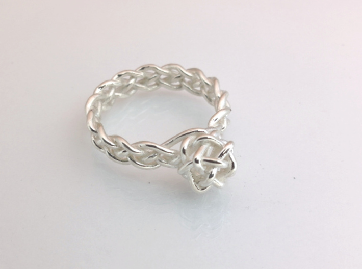 Woven Gem Ring 3d printed Polished Silver