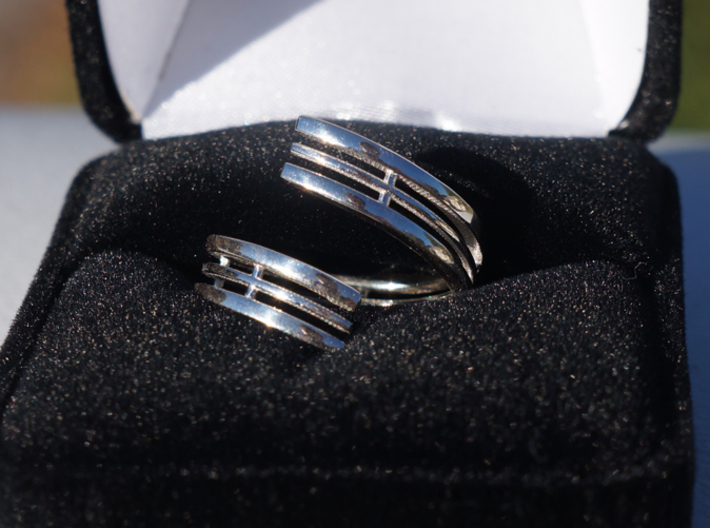 Bars & Wire Ring Size 12 3d printed Photo of the ring in a velvet box, printed in sterling silver.