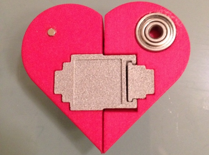 Heart Amulet Small - Outer Part 1 Right 3d printed 