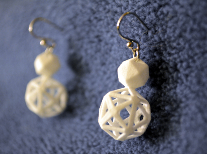 Polyhedron Snowman Earring 3d printed Polyhedron snowman earring pair with silver hooks.