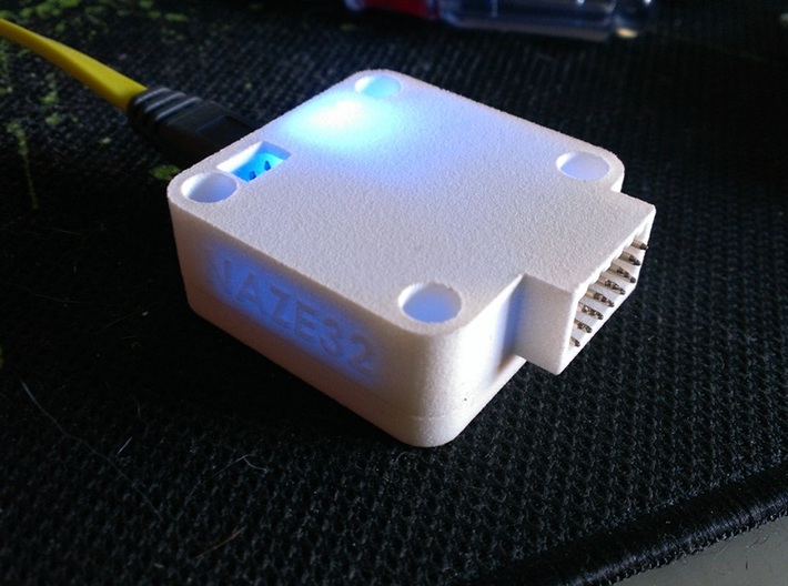 Naze32Rev5 Upper RightAnglePins -Beta 3d printed White looks really nice, might remove the light holes.