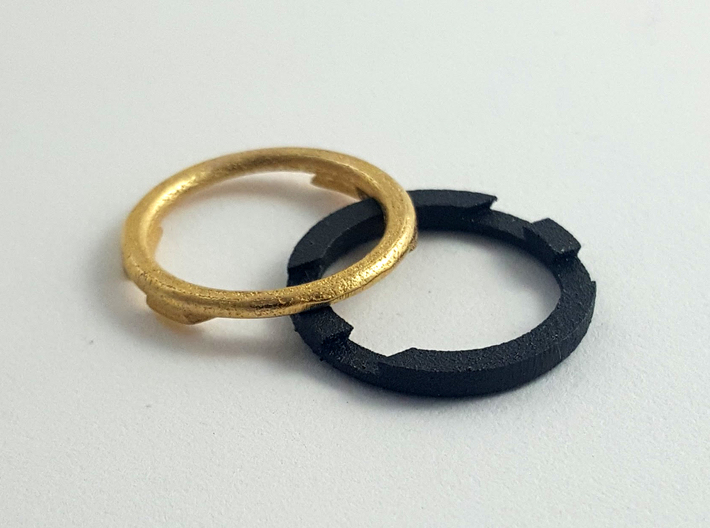 Metal Puzzle Ring! (size:9, side: M) 3d printed 