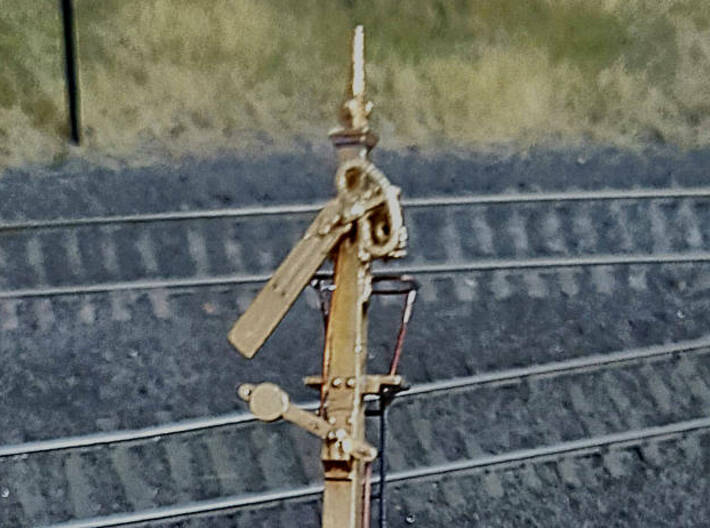 HO NSWR LQ Signal 18 ft Post + Parts 3d printed A completed signal showing detail