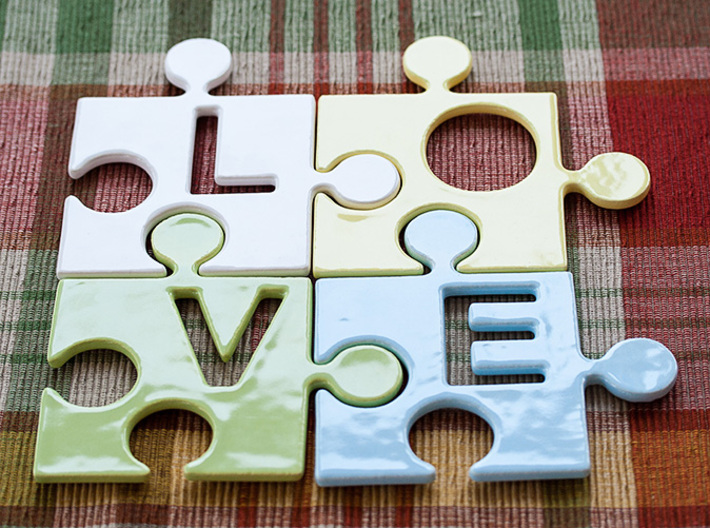 Puzzle Piece L - "Love-letters" 3d printed 4 puzzle pieces combined to write the word "love".