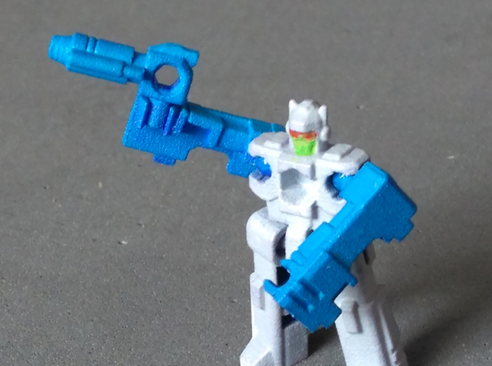 MicroSlinger "Squall" 3d printed Squall robot mode, hand-wielding his blaster accessory.