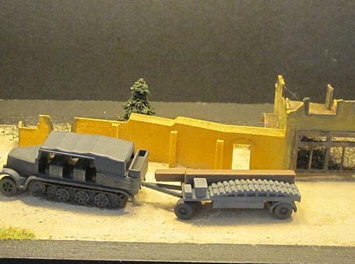 1/144 PF 10 trailer for pontoon group 3d printed