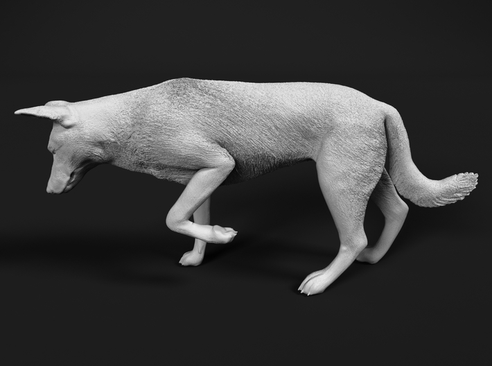 Saarloos Wolfdog 1:35 Female stalks small prey 3d printed