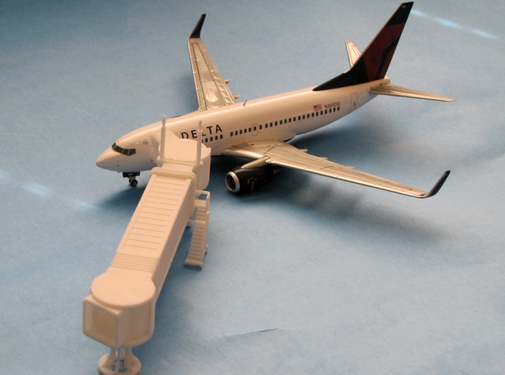 Articulated airport jetway (aerobridge), 1:200 3d printed 