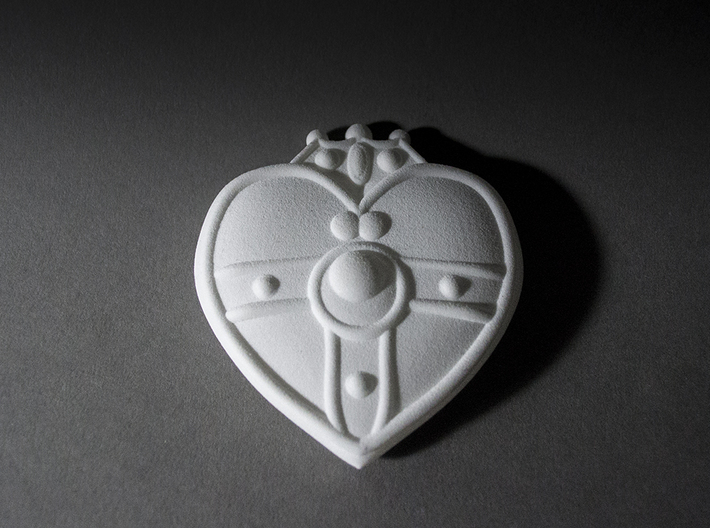 Cosmic Heart Brooch 3d printed 