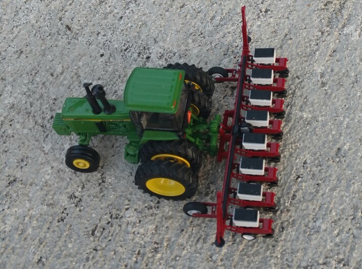 1/64 Scale 8 Row 30" Planter Toolbar 3d printed Row units sold separately. Tractor for size reference