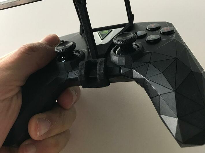 Controller mount for Shield 2017 & Asus Zenfone 3  3d printed SHIELD 2017 - Over the top - mid view