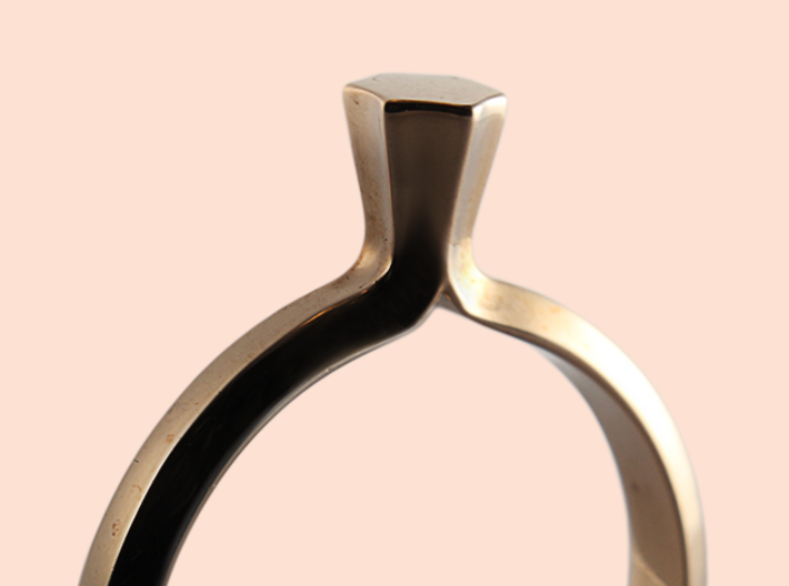 Shapesweeper Hexagonal Lofted Ring 3d printed 