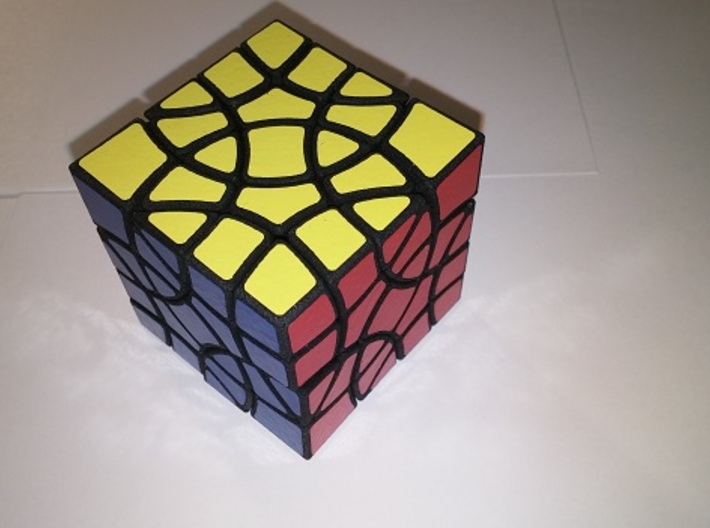 4+4 corners cube 3d printed