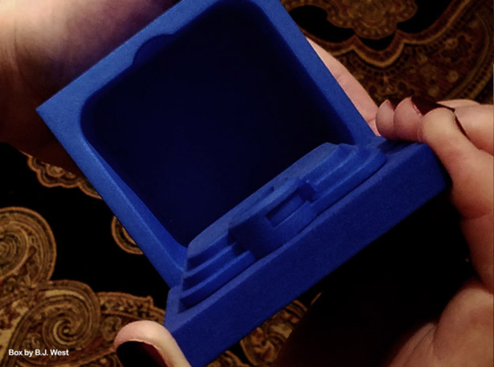 Mulholland Drive "Blue Box" - 3 of 4 - Inner Lid 3d printed Assembled Box