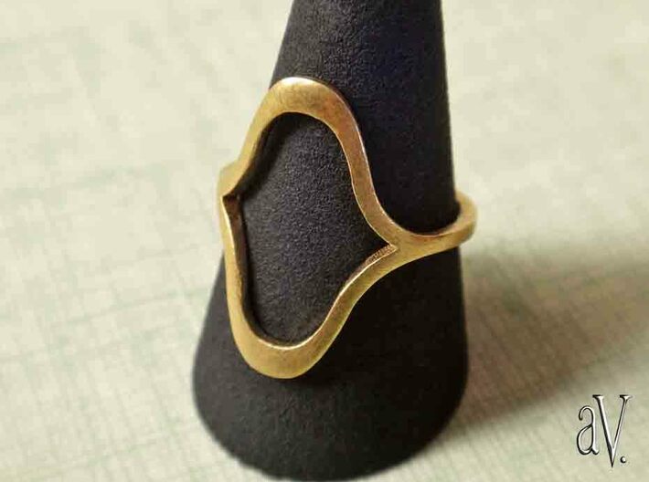 Line Kiss Bend Ring 3d printed
