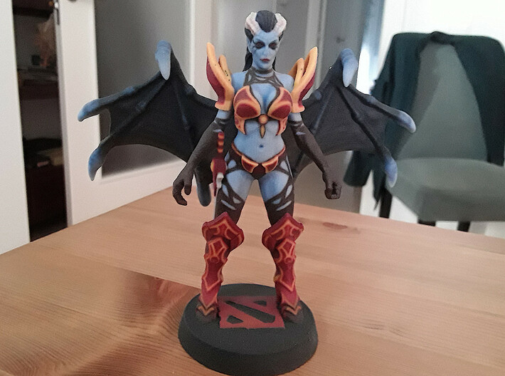 Dota2QueenOfPain 3d printed Real model