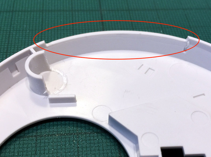 Perfect Grade Falcon, 1:72 Ramp Hall 3: Lights 3d printed Step 4: Remove half this post, and be VERY CAREFUL trimming the area marked in red as it's visible if you cut too much!