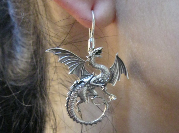 Whitby-wyrm dragon earrings 3d printed Whitby-wyrm_earrings